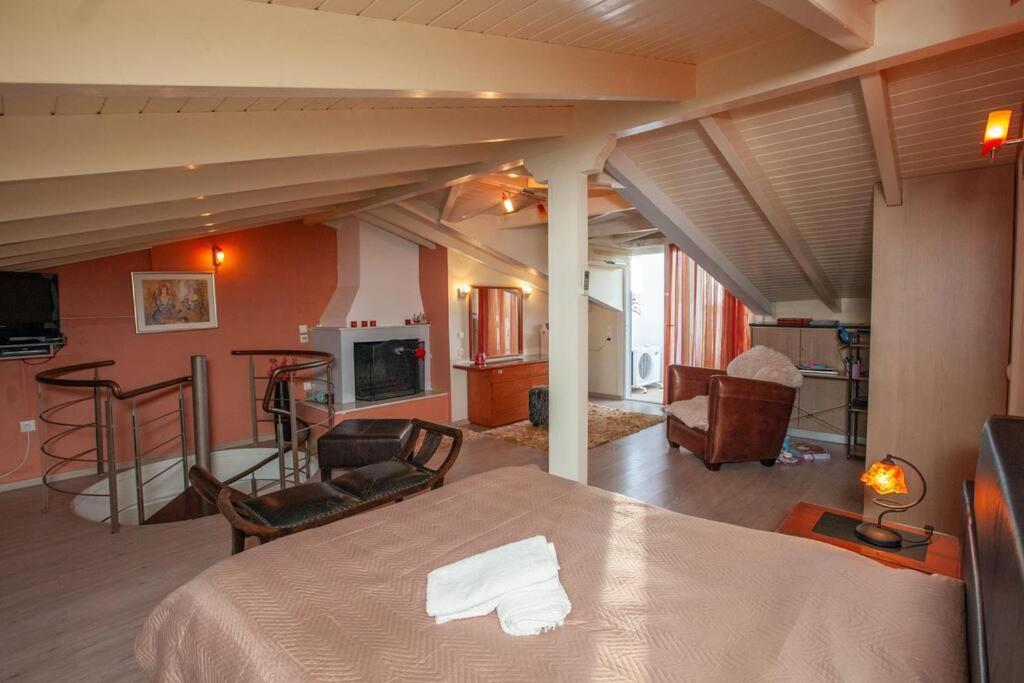 Jenny'S Luxury Maisonette Appartamento Nauplia Esterno foto